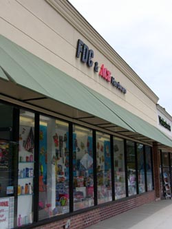familydiscountoutside familydiscountoutside